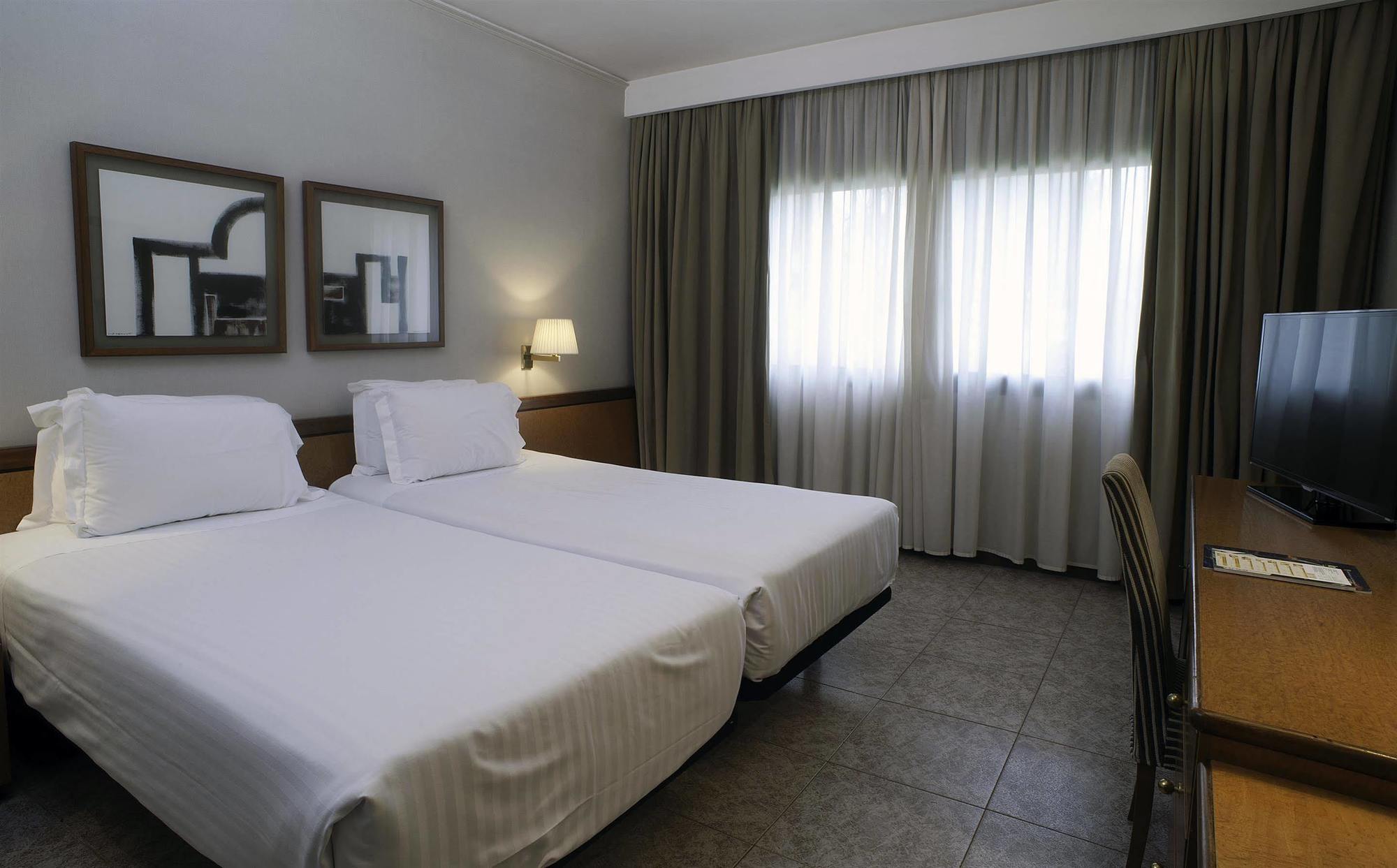 Ciudad De Castelldefels Hotel Kültér fotó